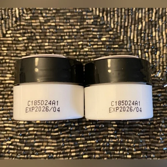 ✨ 2 x PCA SKIN HydraMatte Oil-Controlling Hydration Moisturizer - Picture 2 of 3